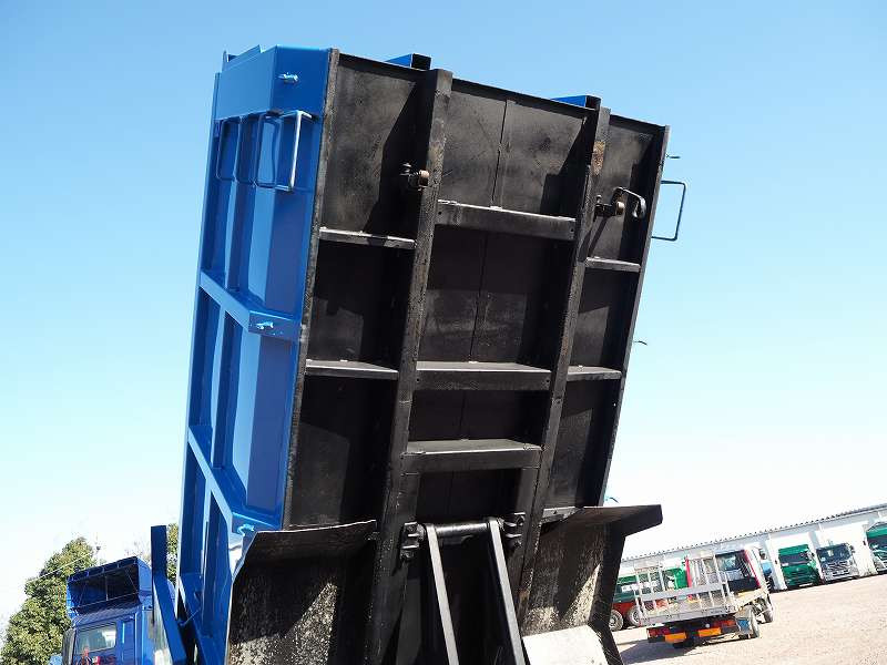 いすゞ エルフ TPG-NKS85AN(4WD)の写真21