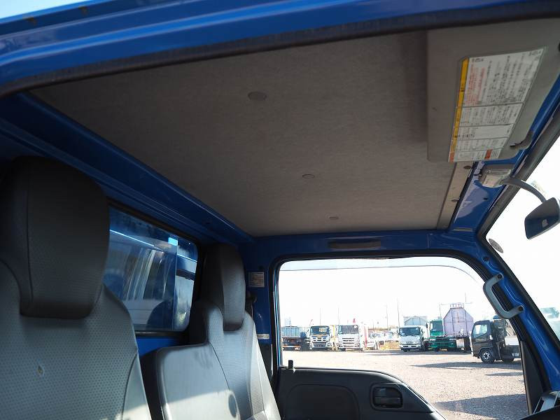 いすゞ エルフ TPG-NKS85AN(4WD)の写真46