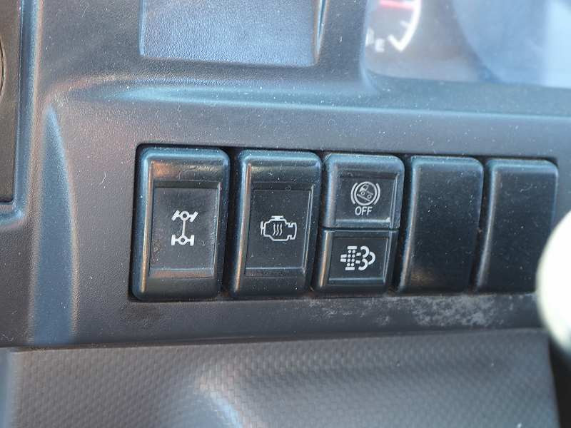 いすゞ エルフ TPG-NKS85AN(4WD)の写真49