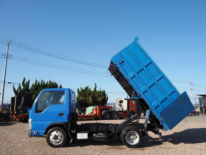 いすゞ エルフ TDG-NKS85AD(4WD)の写真10