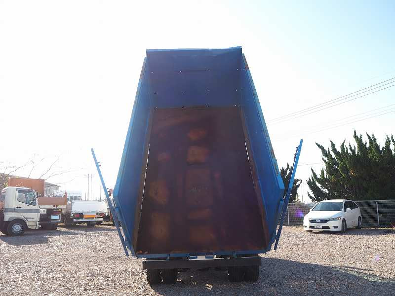 いすゞ エルフ TDG-NKS85AD(4WD)の写真12