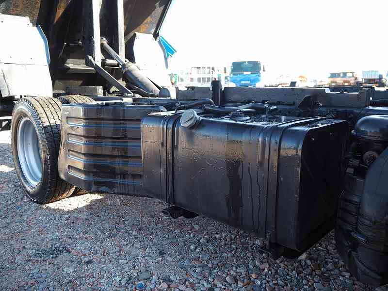 いすゞ エルフ TDG-NKS85AD(4WD)の写真20