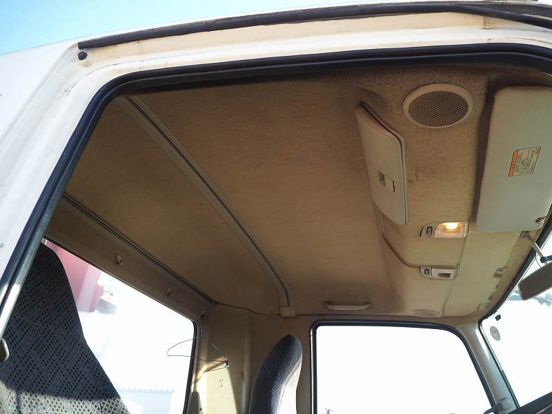 三菱 ファイター PA-FK71D(2WD)の写真46