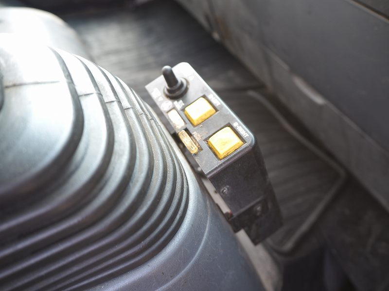 いすゞ フォワード TKG-FRR90S1(2WD)の写真47