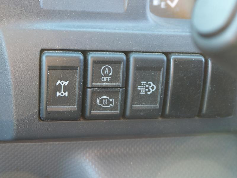 いすゞ エルフ TRG-NHS85A(4WD)の写真46