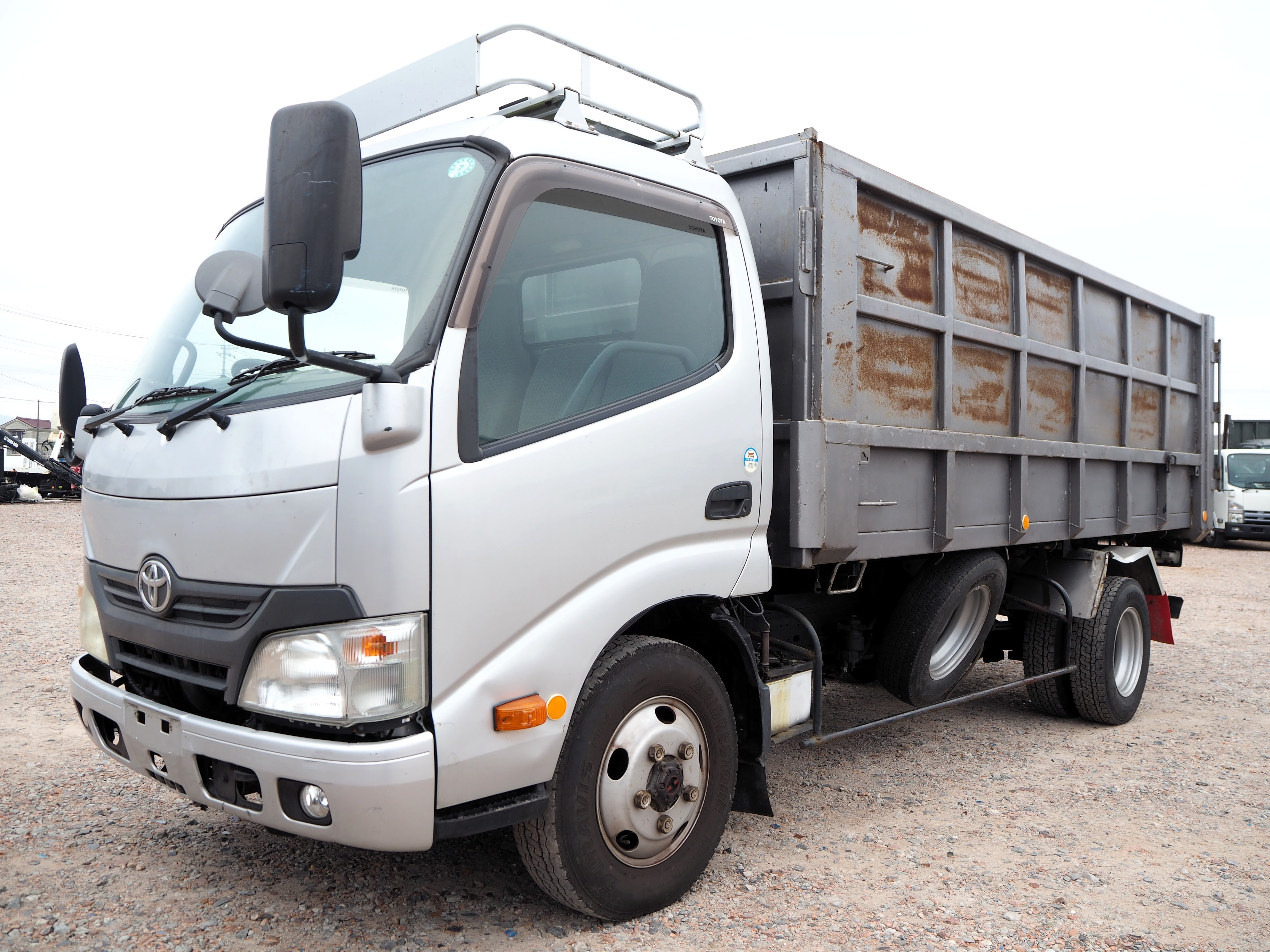 トヨタ ダイナ TKG-XZU695(4WD)｜中古トラックなら【トラック市】