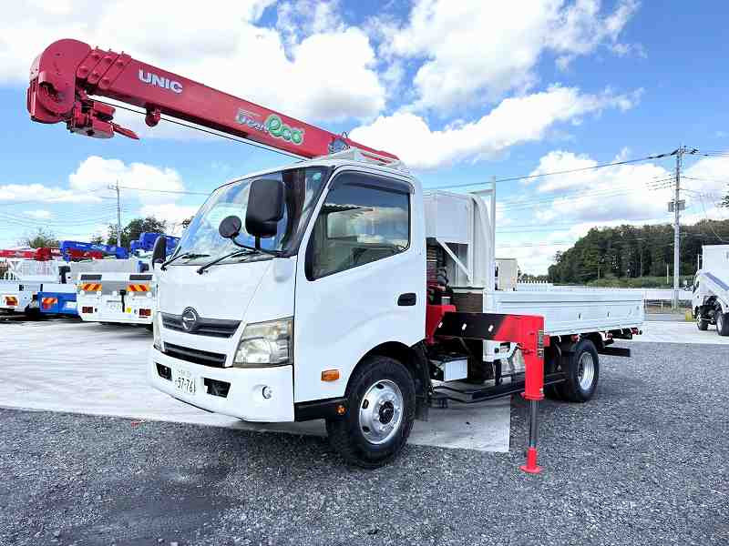 日野 デュトロ SKG-XZU710M(2WD)の写真1