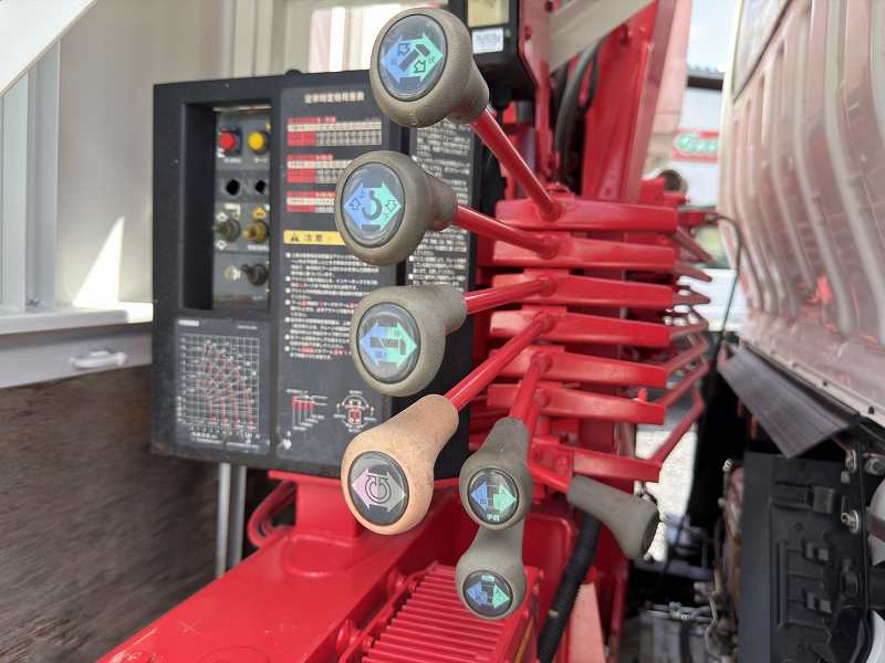 日野 デュトロ SKG-XZU710M(2WD)の写真19