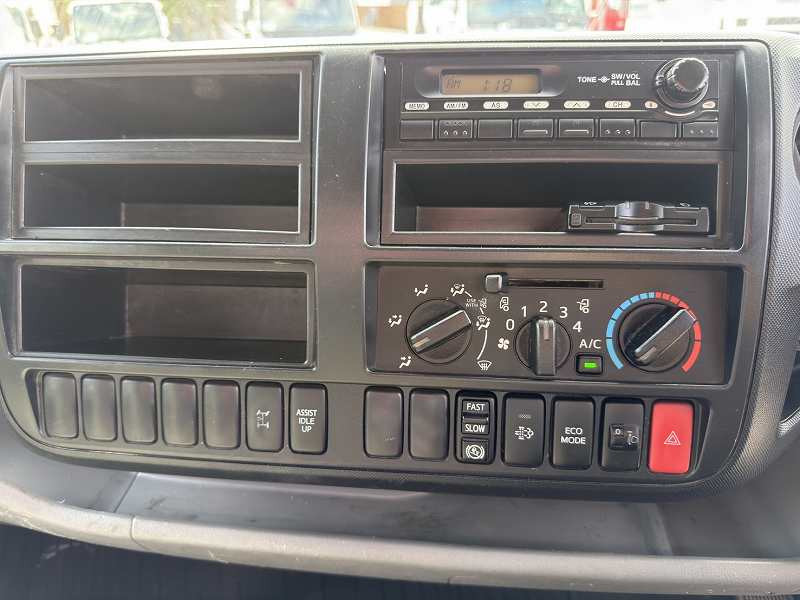 日野 デュトロ SKG-XZU710M(2WD)の写真46