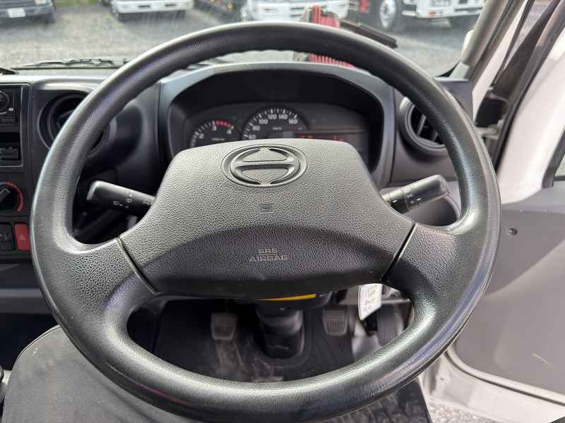 日野 デュトロ SKG-XZU710M(2WD)の写真47