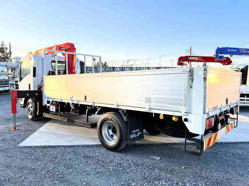 いすゞ エルフ TPG-NPR85YN(2WD)の写真3