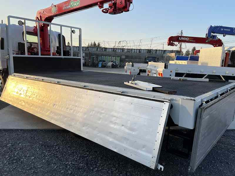 いすゞ エルフ TPG-NPR85YN(2WD)の写真25