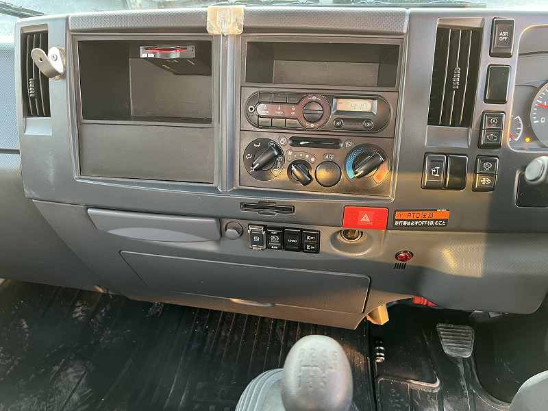 いすゞ エルフ TPG-NPR85YN(2WD)の写真47