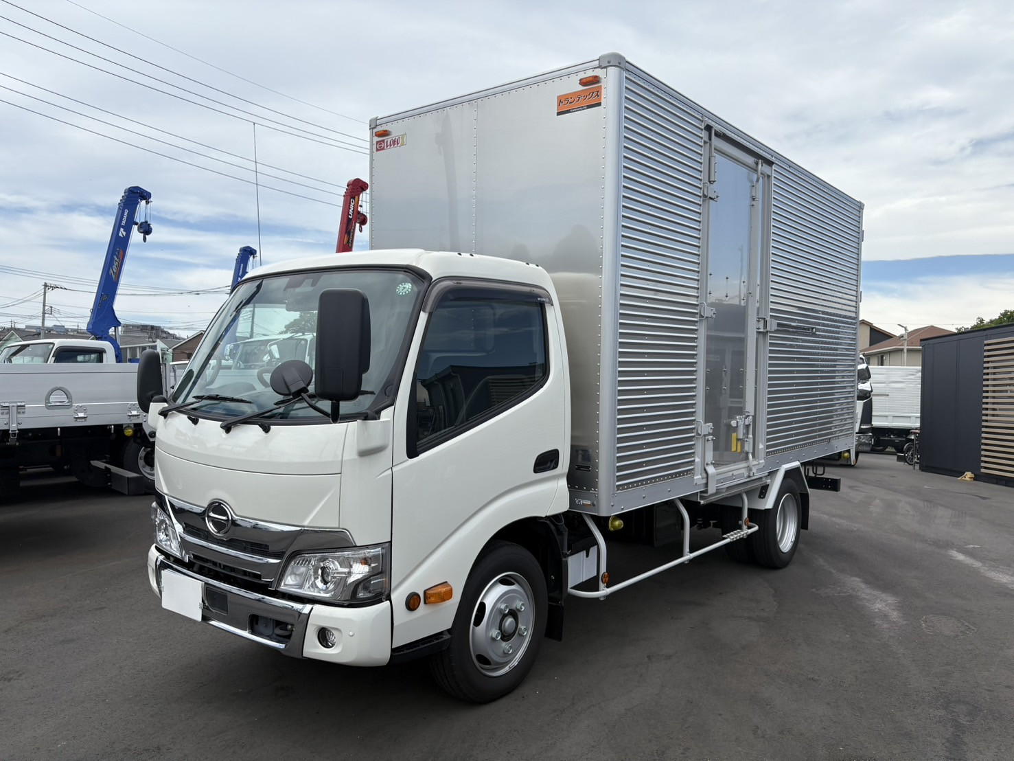 日野 デュトロ 2KG-XZU655M(2WD)の写真1