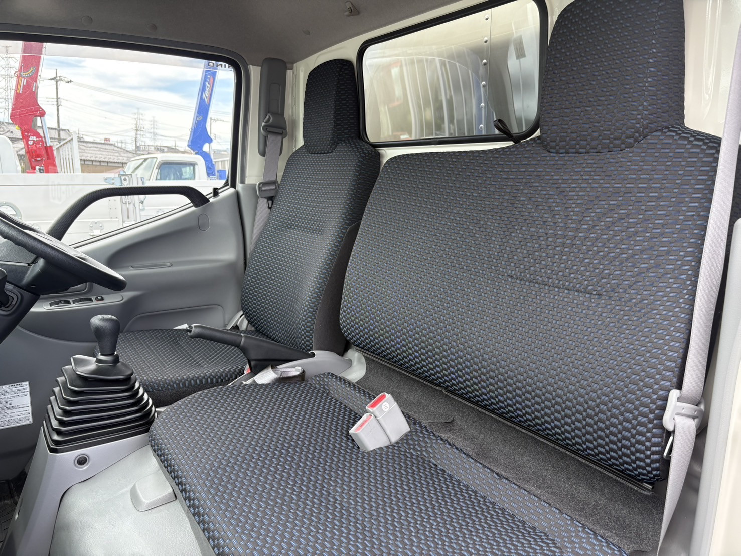 日野 デュトロ 2KG-XZU655M(2WD)の写真29