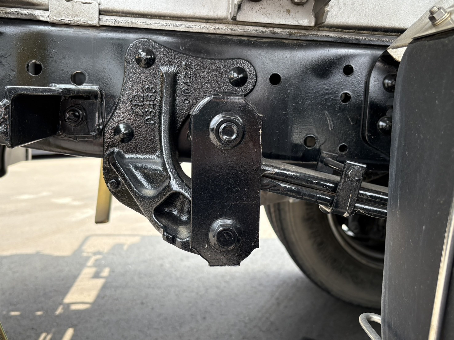 いすゞ エルフ 2RG-NMR88N(2WD)の写真18