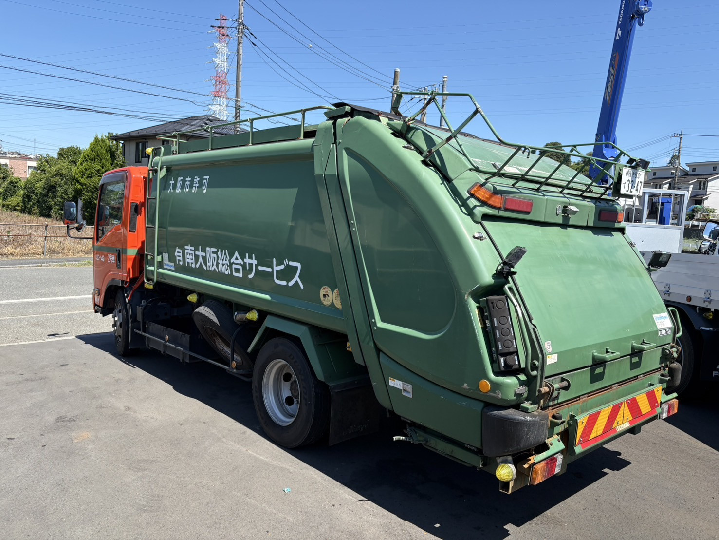 いすゞ エルフ SKG-NPR85YN(2WD)の写真4