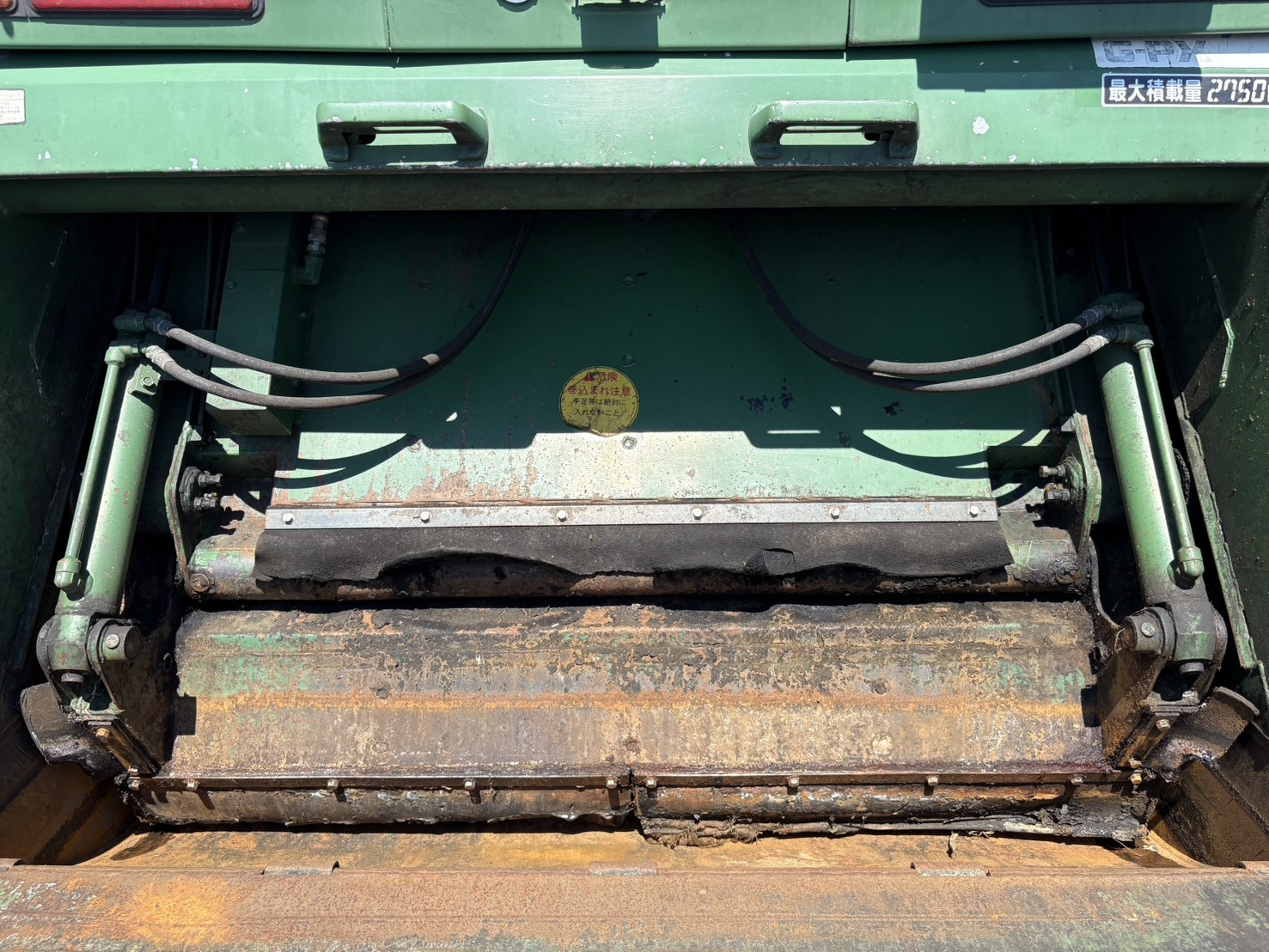 いすゞ エルフ SKG-NPR85YN(2WD)の写真11