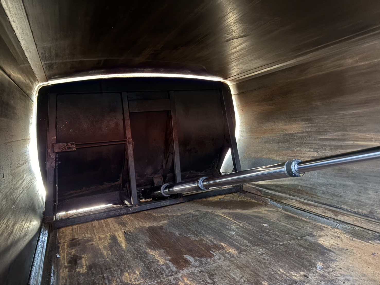 いすゞ エルフ SKG-NPR85YN(2WD)の写真18