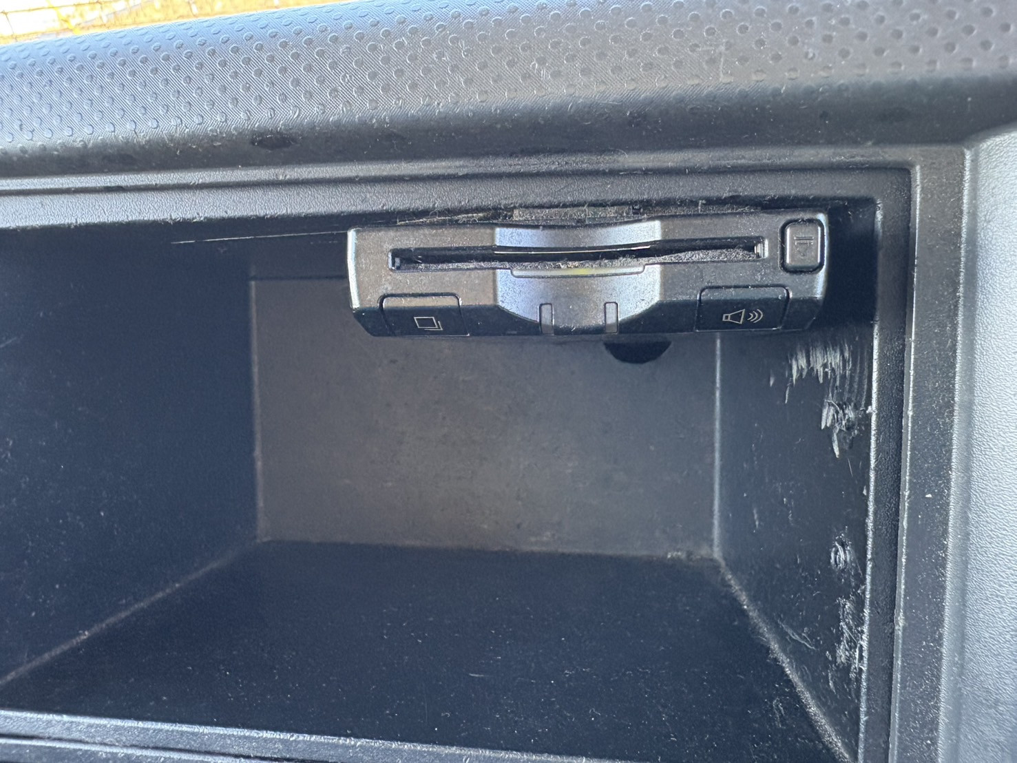 いすゞ エルフ SKG-NPR85YN(2WD)の写真26