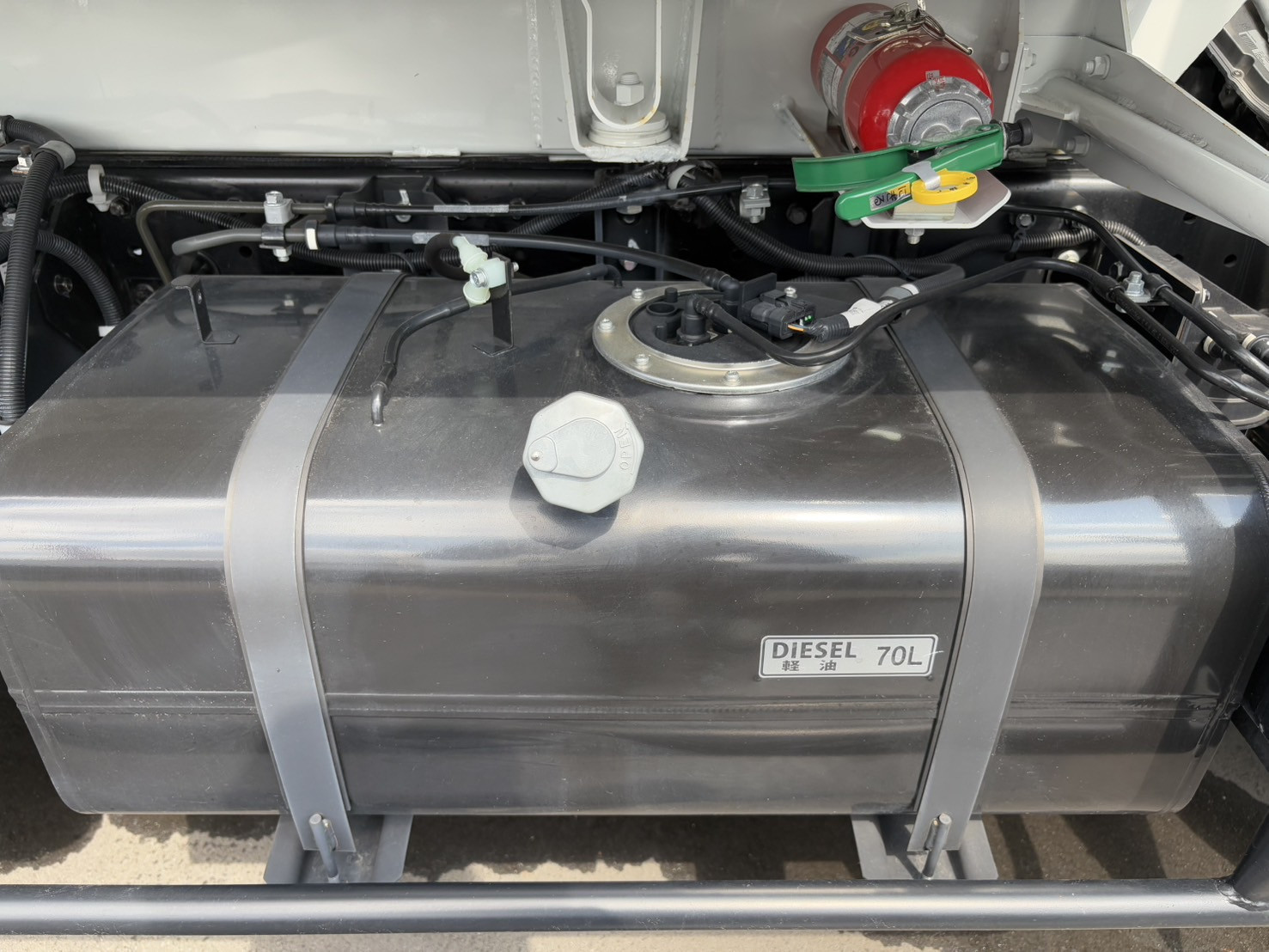 三菱 キャンター 2RG-FEAV0(2WD)の写真30