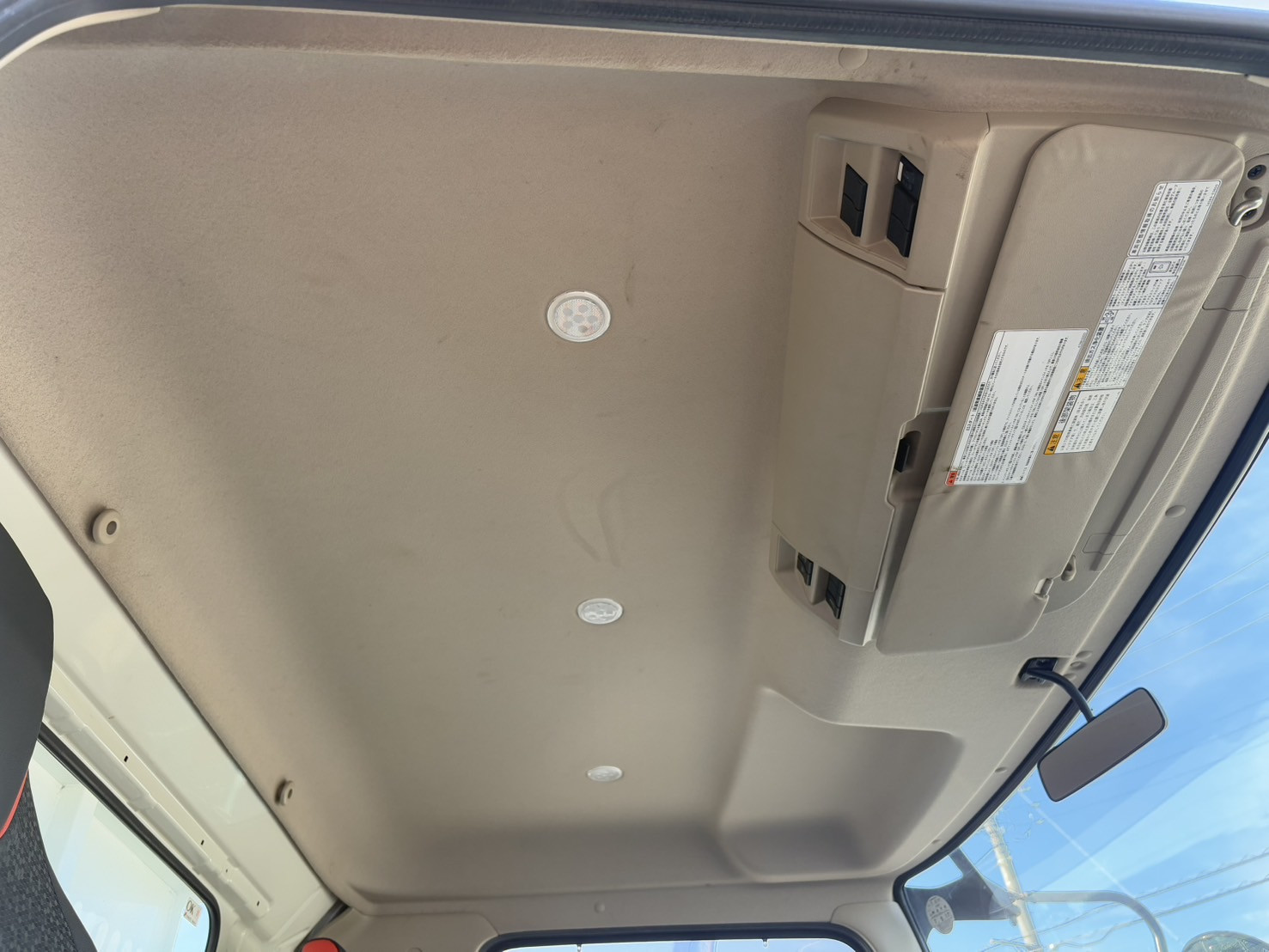 日野 デュトロ 2KG-FC2ABA(2WD)の写真30