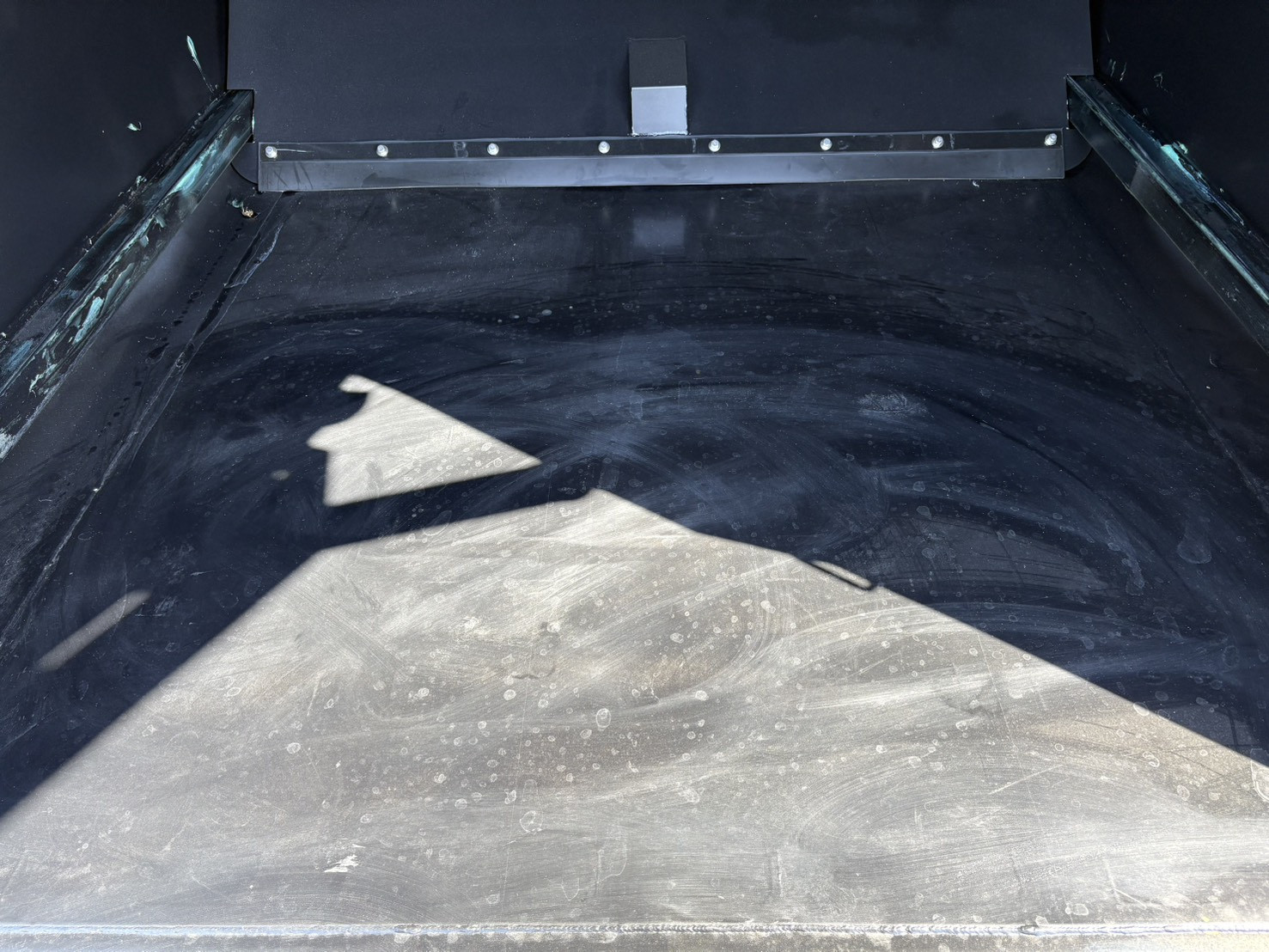 三菱 キャンター 2RG-FEAV0(2WD)の写真18