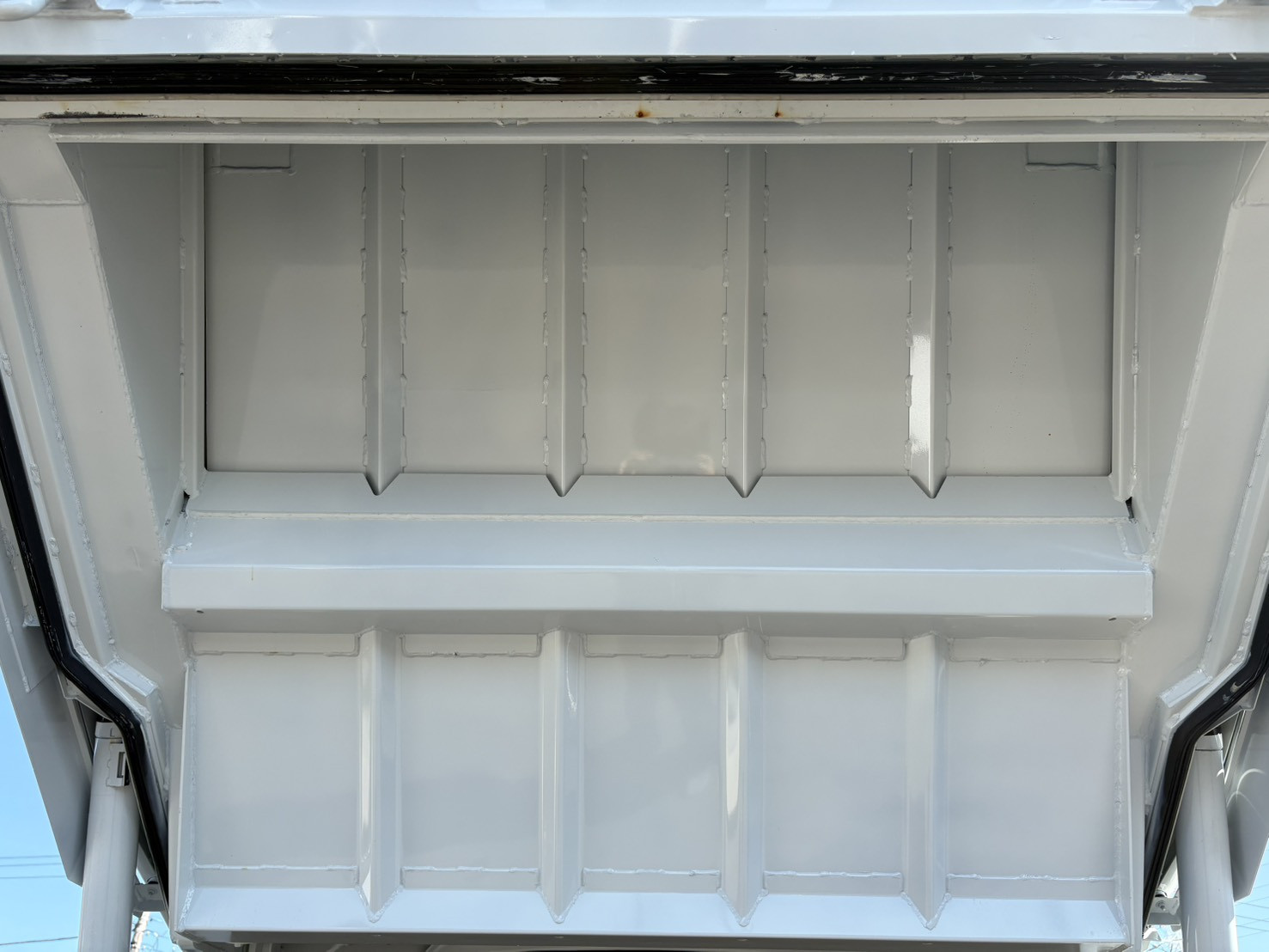 三菱 キャンター 2RG-FEAV0(2WD)の写真20