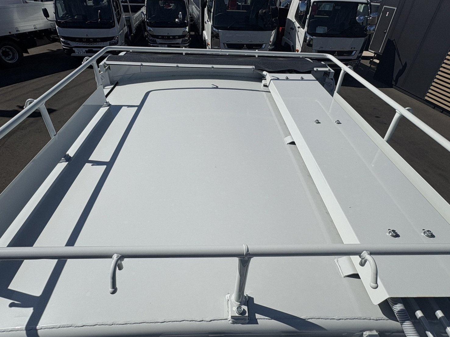 三菱 キャンター 2RG-FEAV0(2WD)の写真22