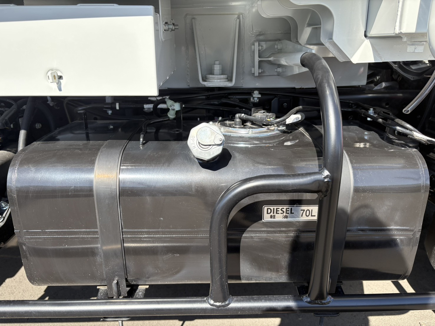 三菱 キャンター 2RG-FEAV0(2WD)の写真31