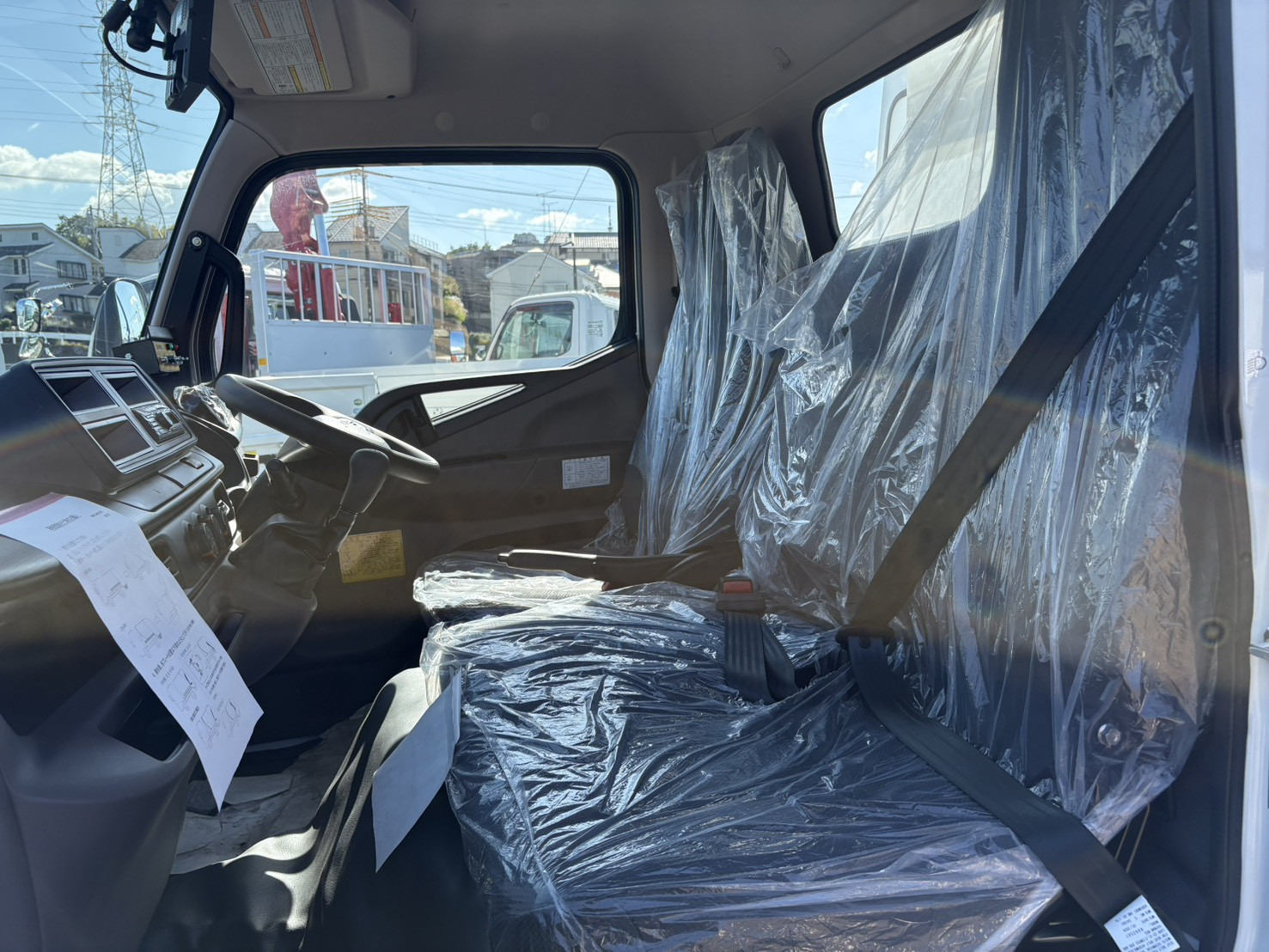 三菱 キャンター 2RG-FEAV0(2WD)の写真40