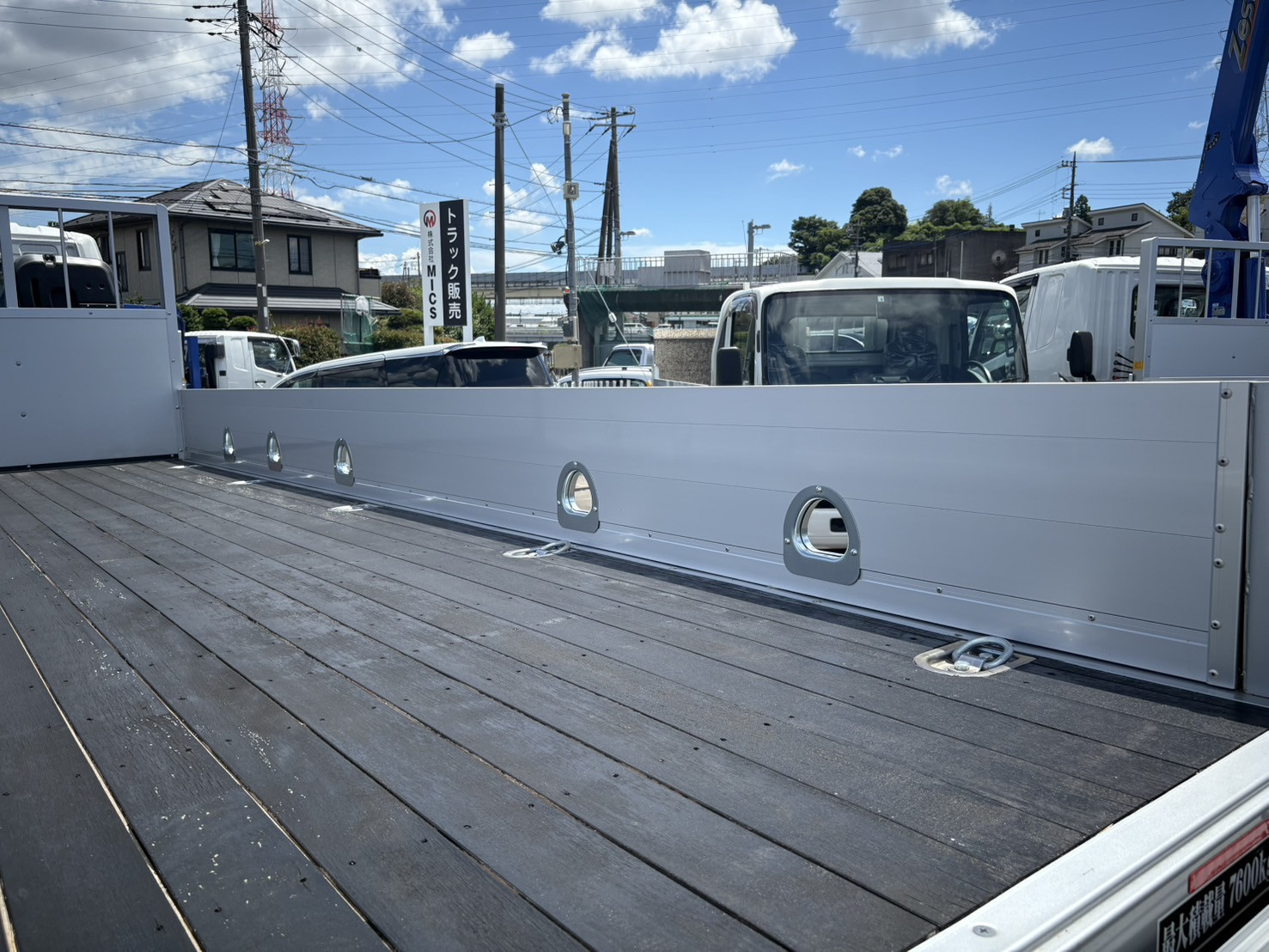 三菱 ファイター 2KG-FK62FZ(2WD)の写真11