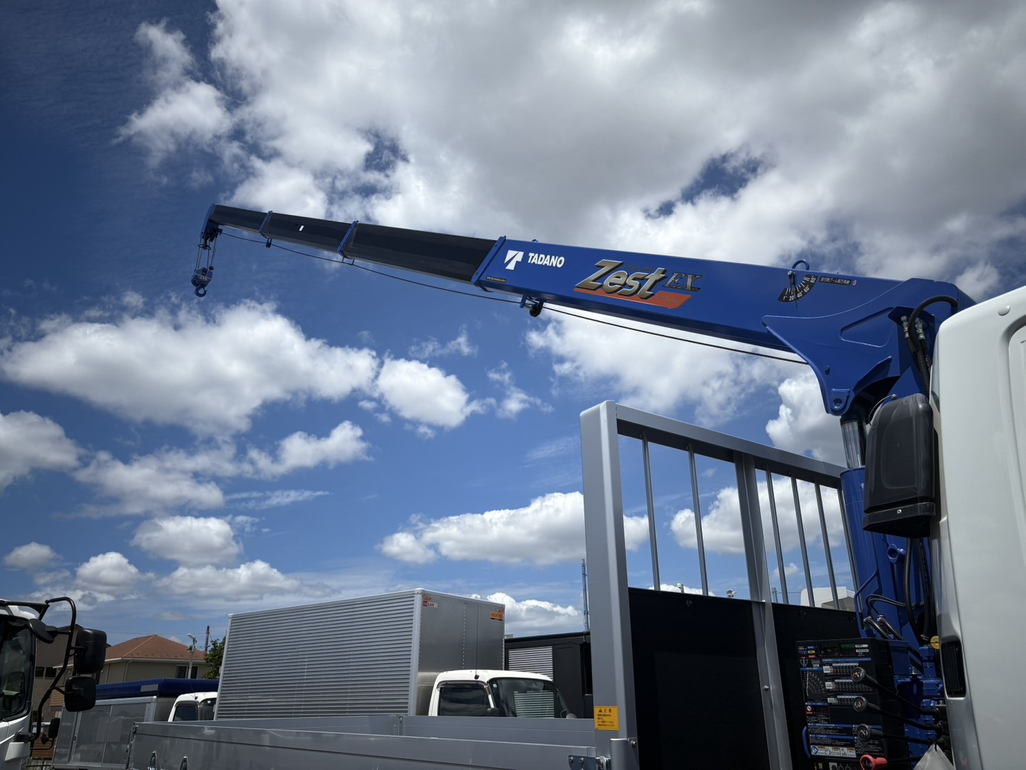 三菱 ファイター 2KG-FK62FZ(2WD)の写真14