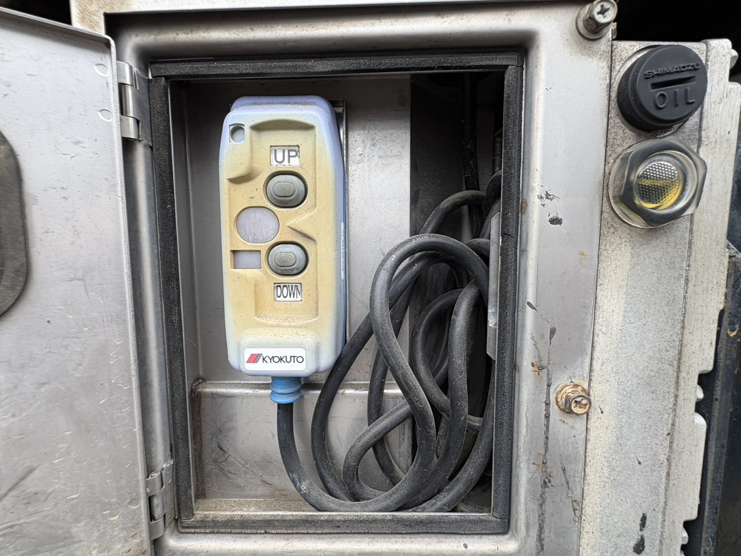 日野 デュトロ TPG-XZU605M(2WD)の写真14