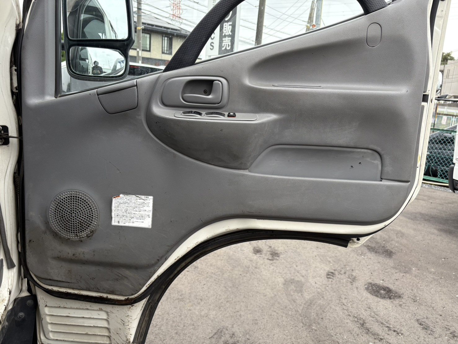 日野 デュトロ TPG-XZU605M(2WD)の写真35