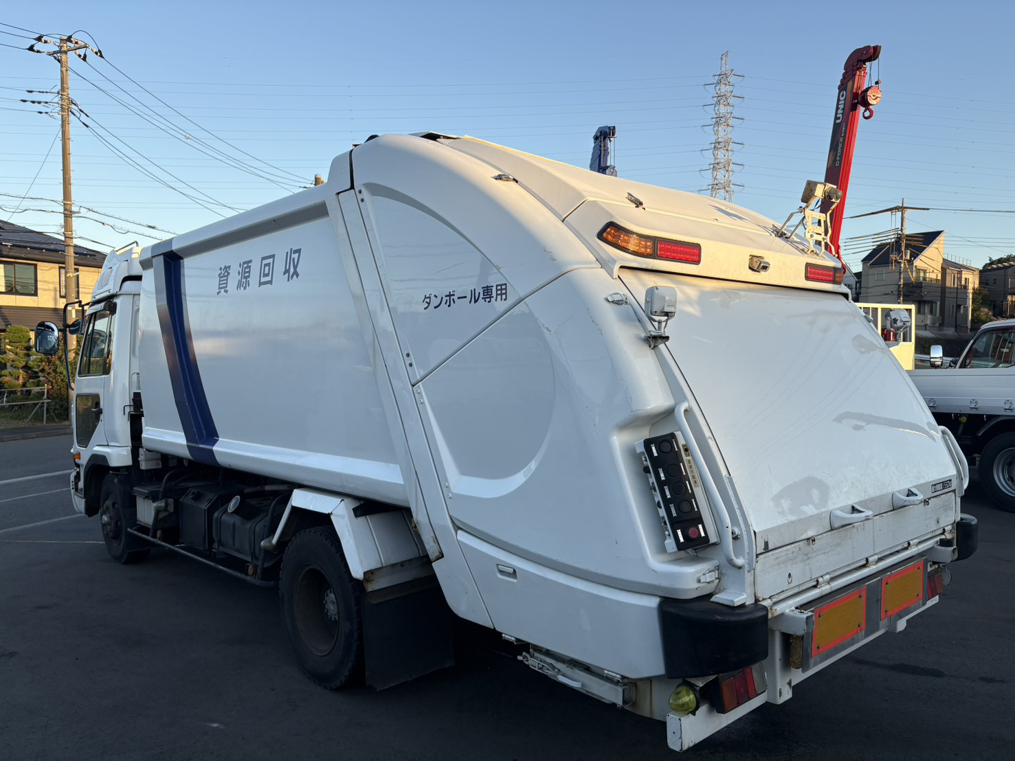 UD コンドル BDG-MK36C(2WD)の写真4