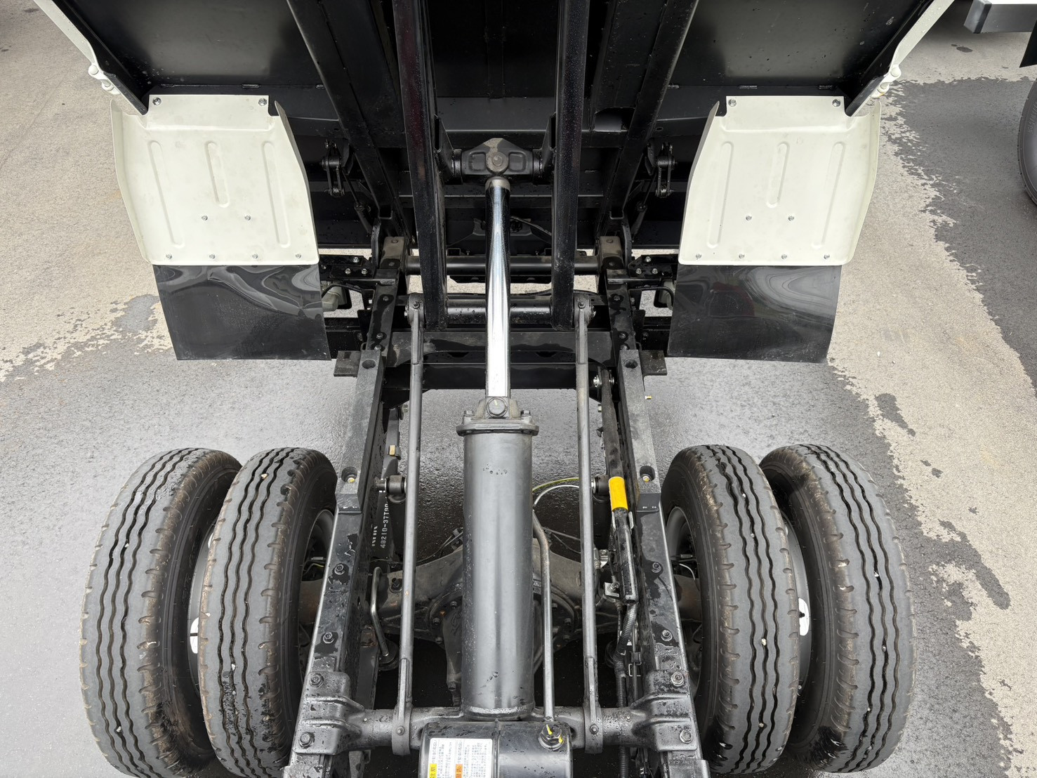 日野 デュトロ 2RG-XZU600T(2WD)の写真16