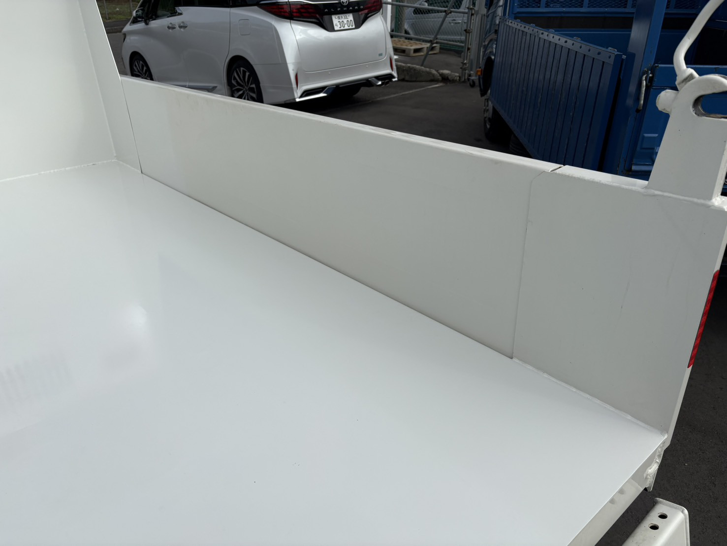 日野 デュトロ 2RG-XZU600T(2WD)の写真11