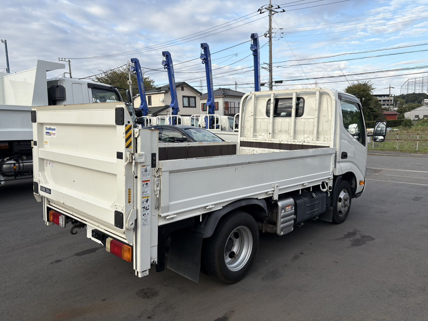 日野 デュトロ 2RG-XZC605M(2WD)の写真3