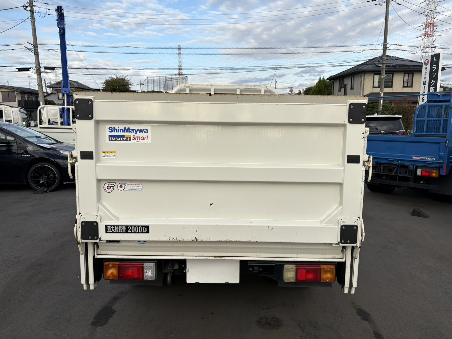 日野 デュトロ 2RG-XZC605M(2WD)の写真8