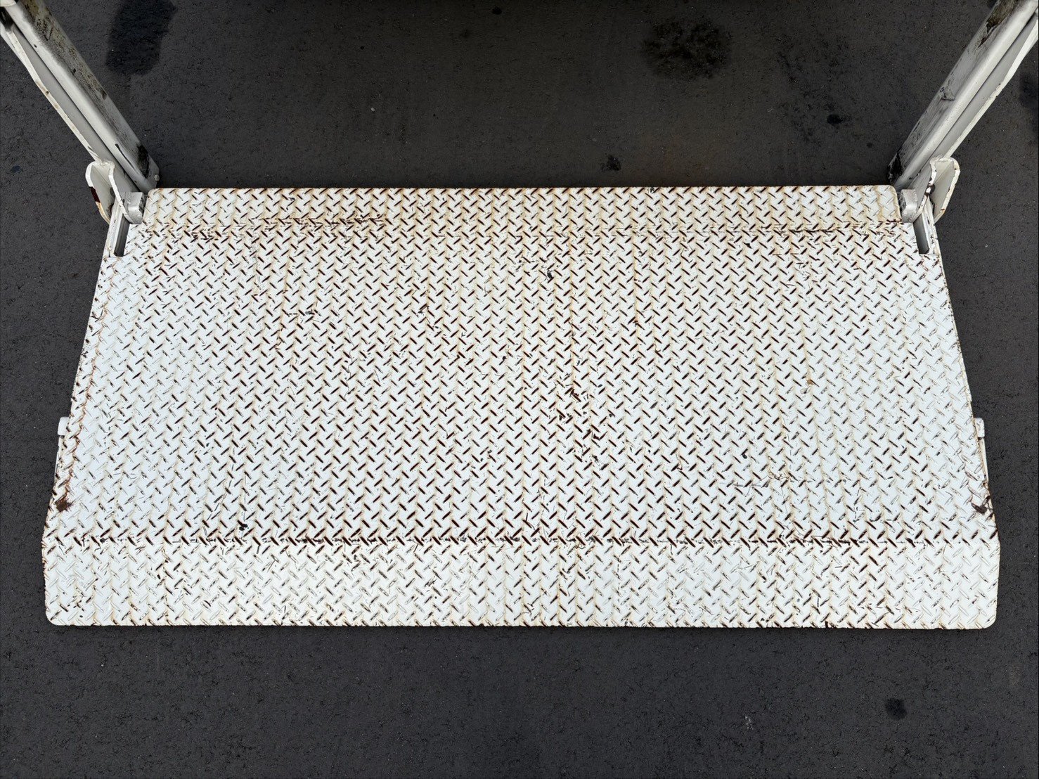 日野 デュトロ 2RG-XZC605M(2WD)の写真10