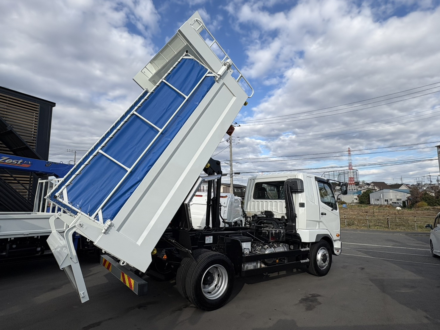 三菱 ファイター 2KG-FK62FZ(2WD)の写真12