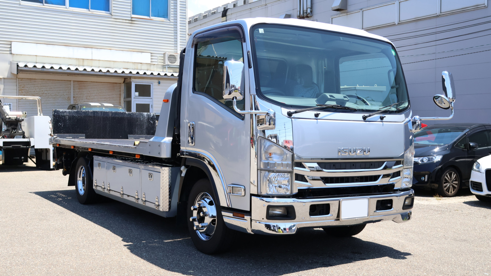 いすゞ エルフ 2PG-NPS88AN(4WD)の写真9
