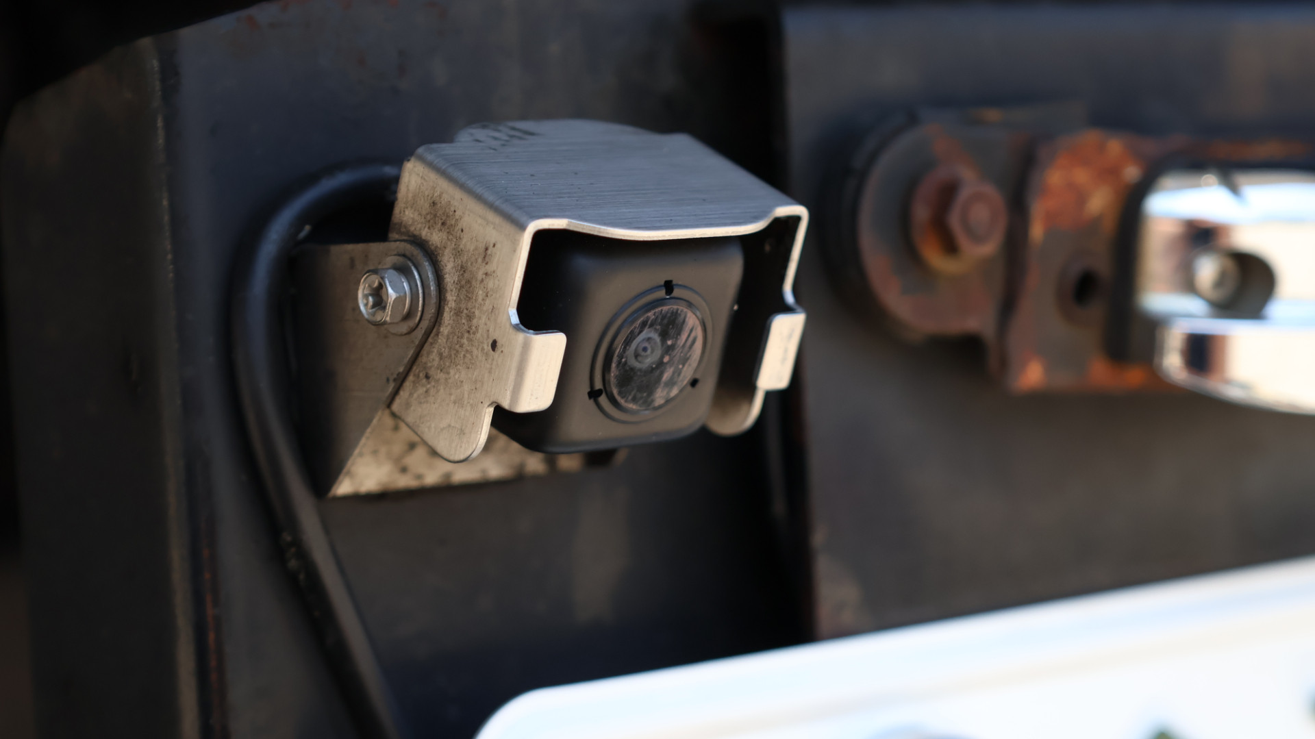 いすゞ エルフ 2PG-NPS88AN(4WD)の写真36