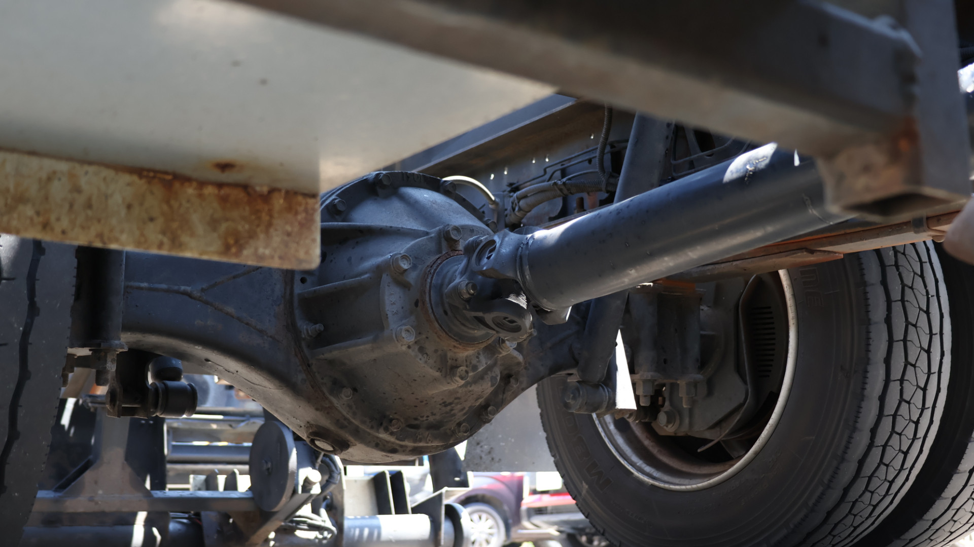 いすゞ エルフ 2PG-NPS88AN(4WD)の写真40