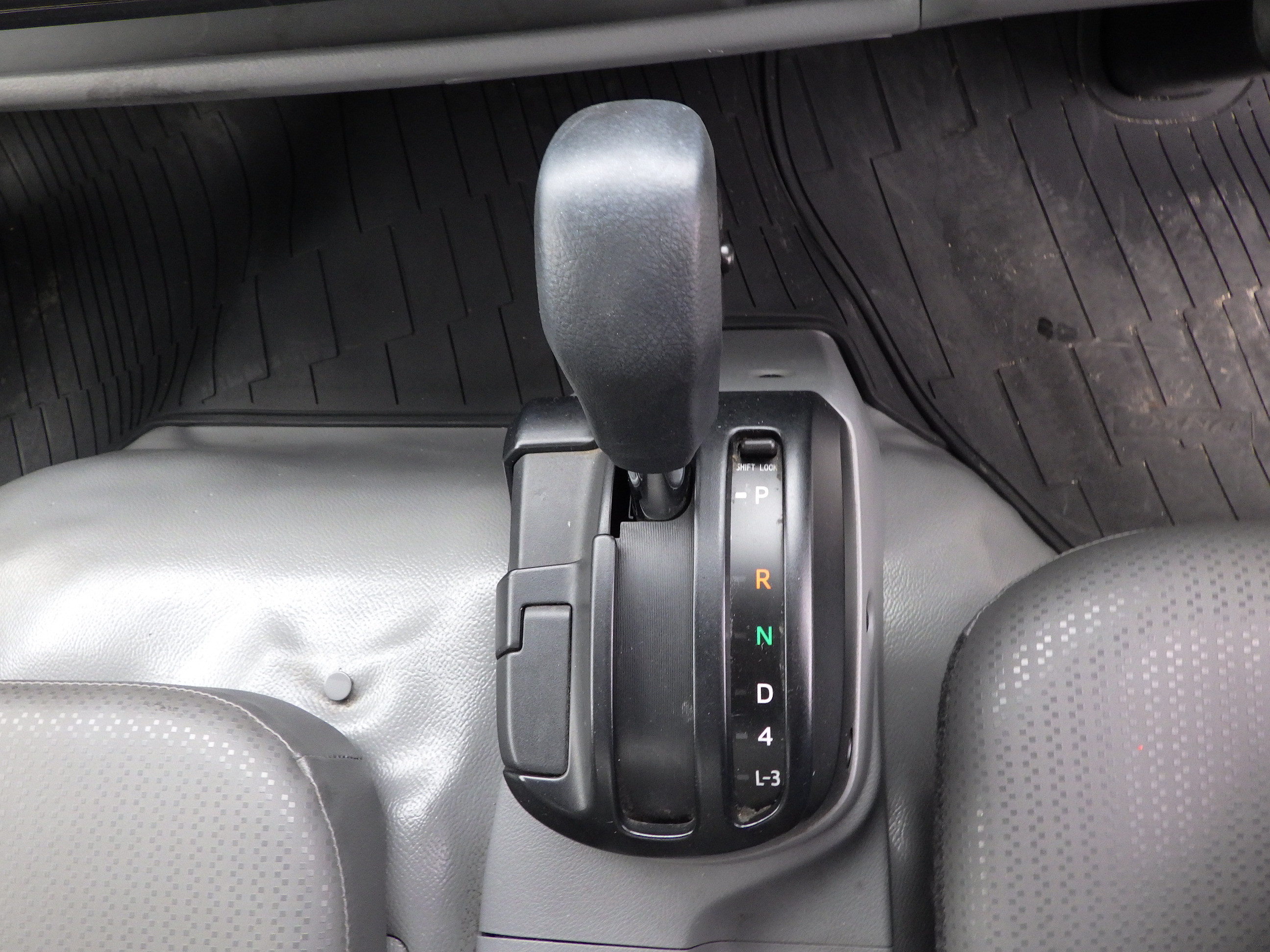 トヨタ ダイナ 2RG-XZU710(2WD)の写真15