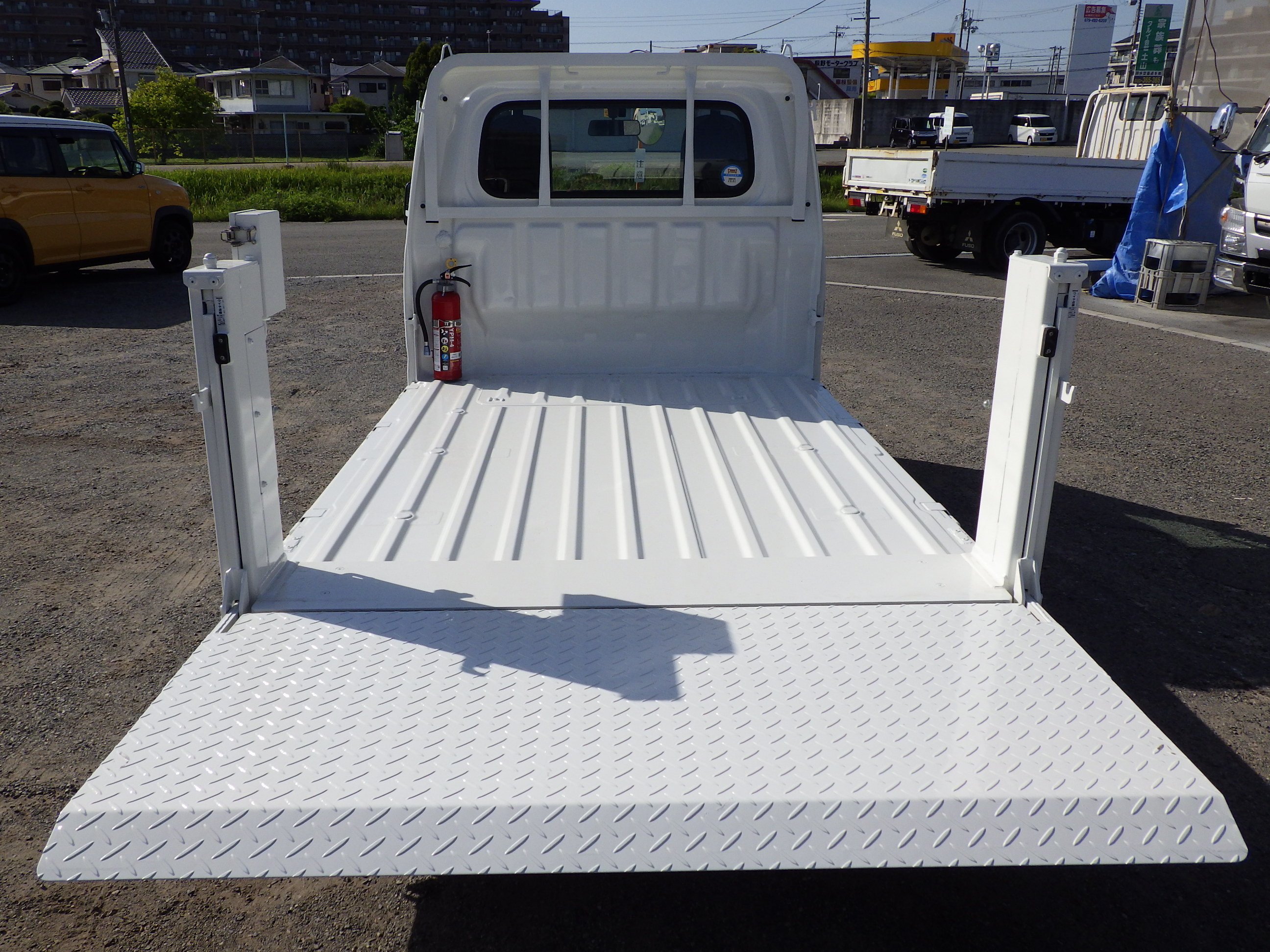 ダイハツ ハイゼットトラック EBD-S500P(2WD)の写真18