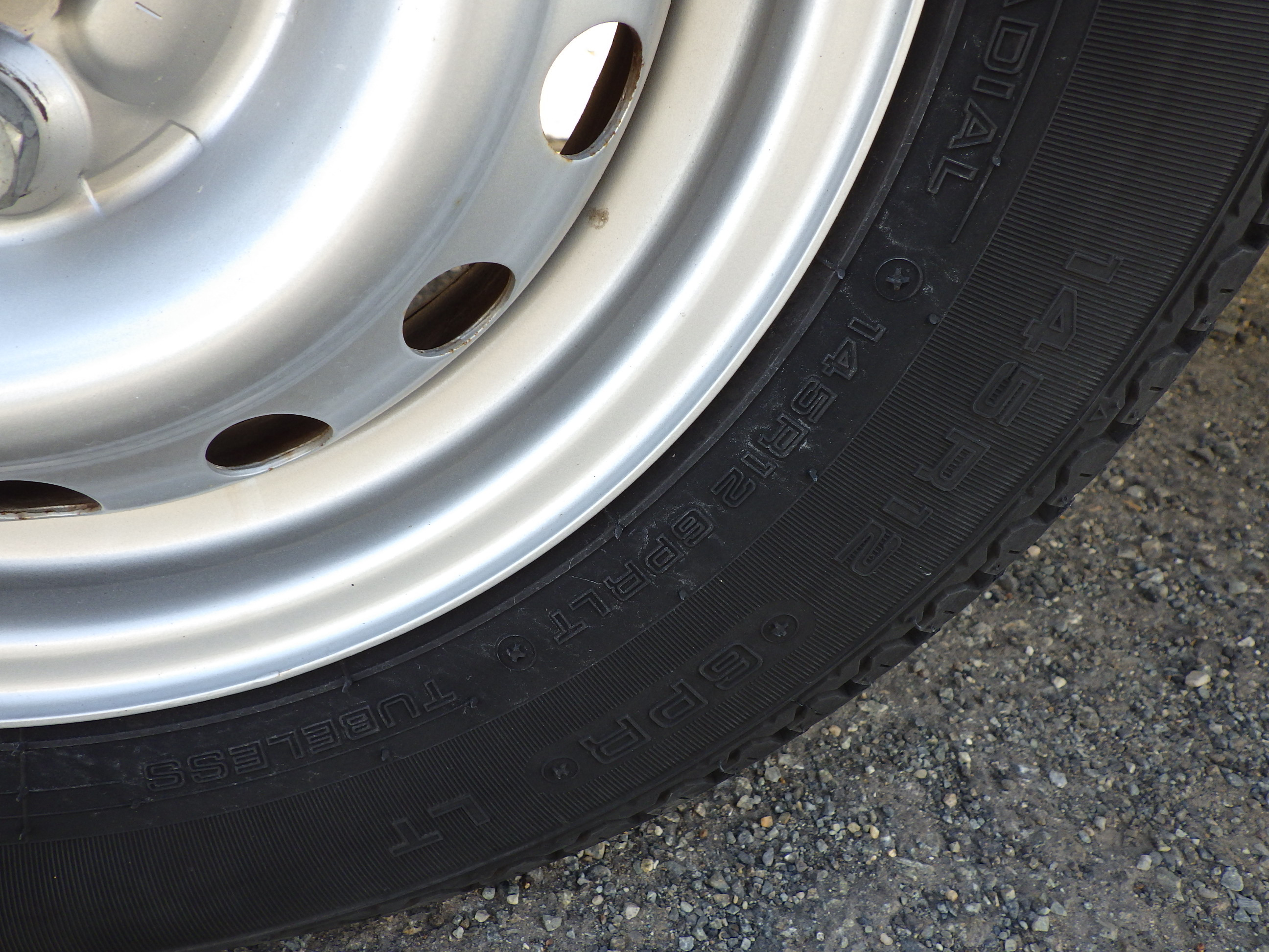 ダイハツ ハイゼットトラック EBD-S500P(2WD)の写真37