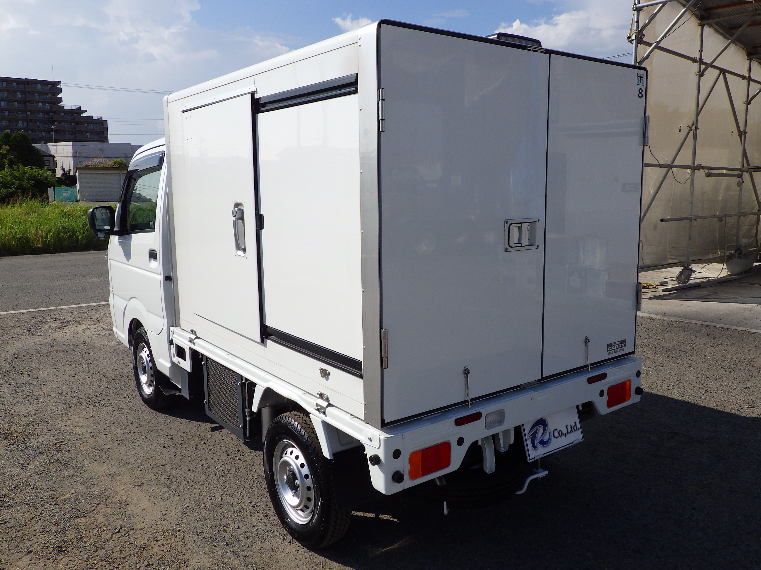 スズキ キャリイ ３BD-DA16T(2WD)の写真2