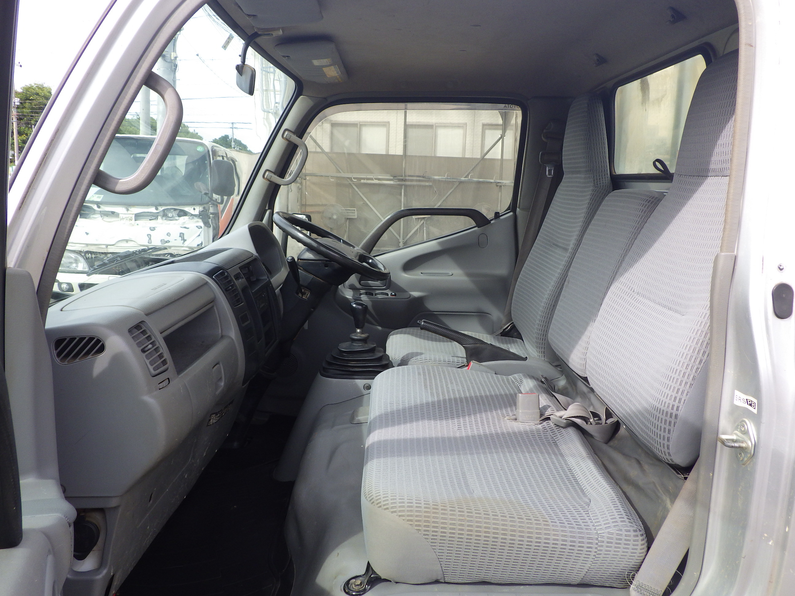 トヨタ ダイナ ABF-TRY230(2WD)の写真8